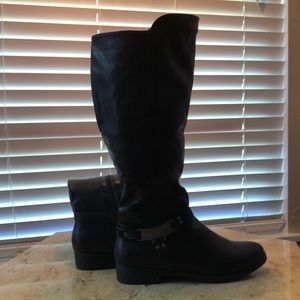 Nicole black tall boots 9 wide calf